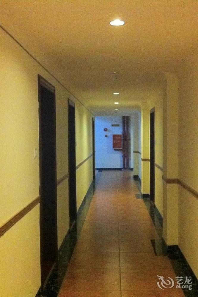 Guoxing Business Hotel 자오칭 외부 사진