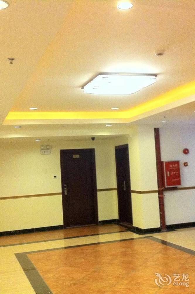 Guoxing Business Hotel 자오칭 외부 사진